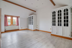 Master Bedroom- click for photo gallery